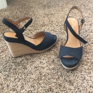 Tommy Hilfiger wedges!